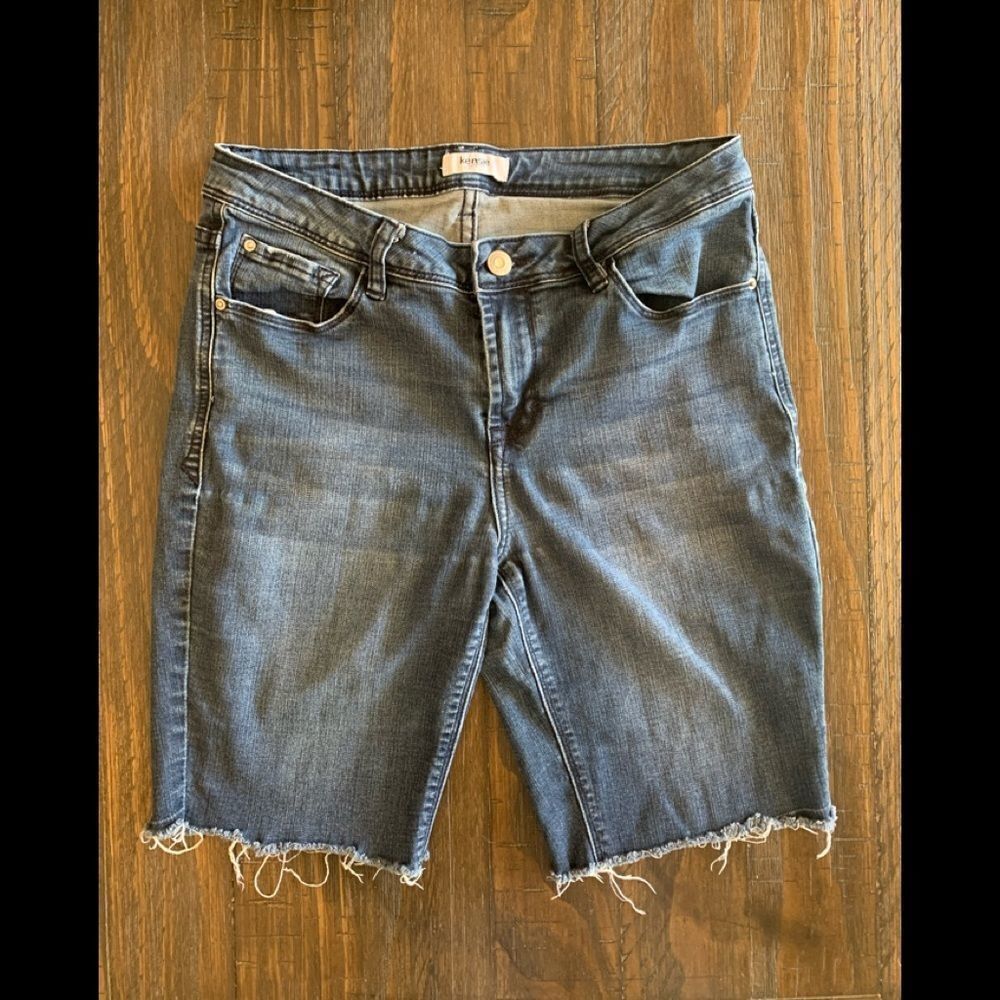 Kensie Denim Shorts size 6